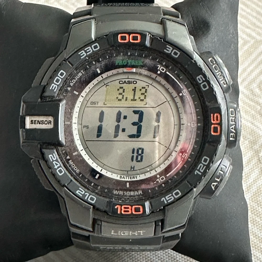 Casio Pro Trek PRG270-1 - Picture 1 of 1